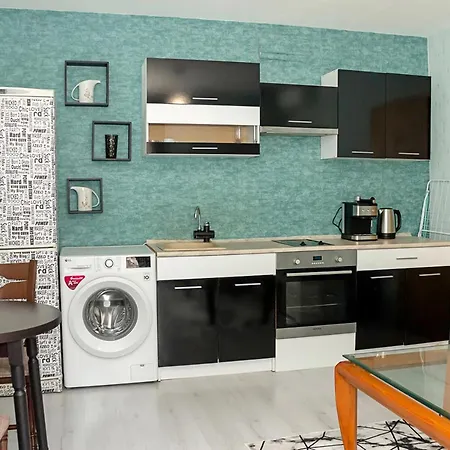 Cute And Central 1-bd With Balcony דירה *